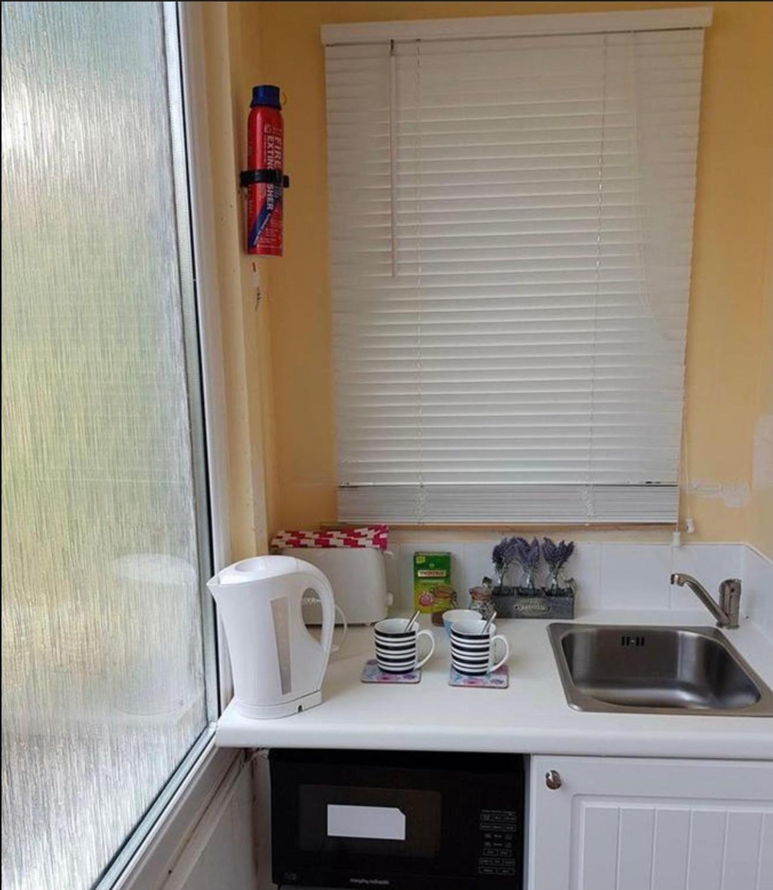Self Contained Rooms In Central טורקוואי מראה חיצוני תמונה